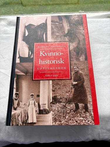 Kvinnohistorisk Uppslagsbok - Harriet Clayhills - Rabèn & Sjögren - 1991