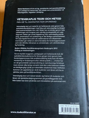 Vetenskaplig teori och metod av Maria Henricson