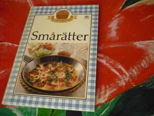 BOK, 2 STYCKEN KOKBÖCKER, RECEPTSKATTEN: BILLIGT OCH GOTT, SMÅRÄTTER