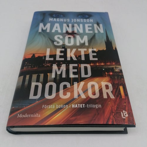 Magnus Jonsson - Mannen som lekte med dockor