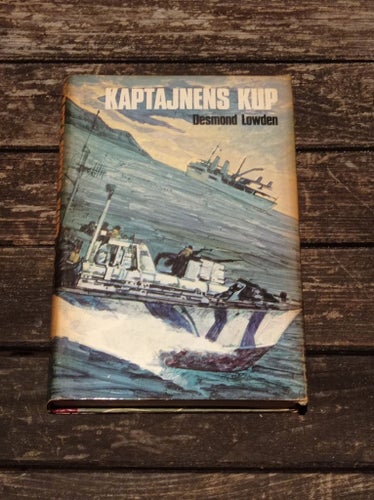 Kaptajnens Kup af Desmond Lowden