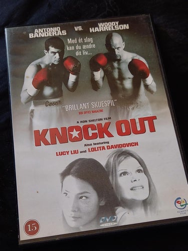 Knock out ( Play it to the bone ) - Egmont utgåva - Svensk text -