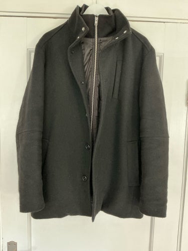JACK & JONES svart rock, storlek M