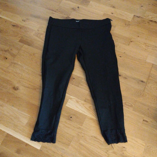 ZARA TRF svarta byxor stl XXL