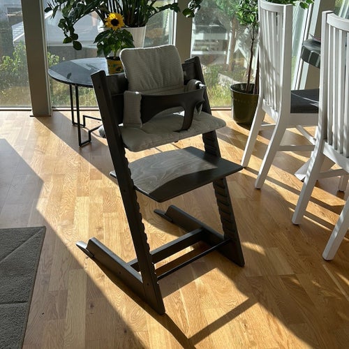 Stokke Tripp Trapp barnstol med baby set och dyna