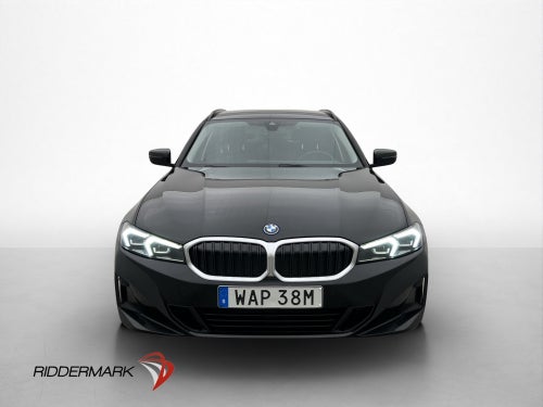 BMW 330e xDrive 292hk MOMS CarPlay Navi P-sensorer Cockpit