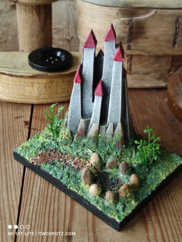 Fantasy Diorama - Sagoslott med växter