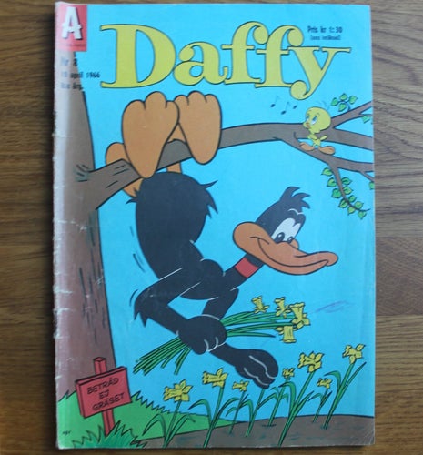 DAFFY 1966 NR 8