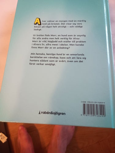 Min hemska, hemliga hund av P.C. Tjäder, 2025