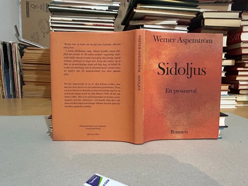 Sidoljus Ett prosaurval av Werner Aspenström. Bok. Very Fine plus