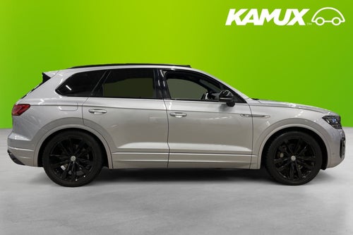 Volkswagen Touareg 3.0 V6 TSI 4M Black R-Line