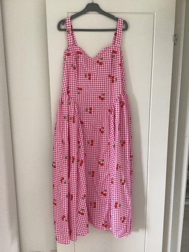 Rosa Körsbärsmönstrad Klänning STL XL NY