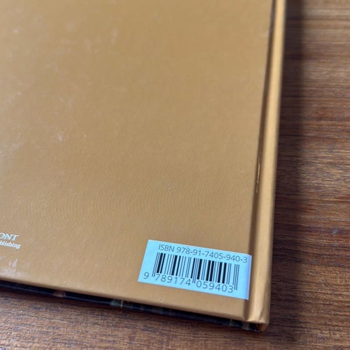 HÄLGE Presentbok nr 19 av Lars Mortimer, 2005