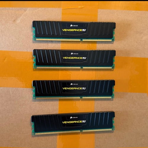 Corsair Vengeance LP DDR3 16GB 1600MHz