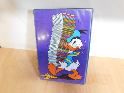 Kalle Anka 1990 Samlingspärm med 25 Tidningar