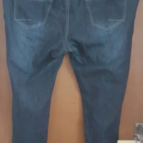 XLNT MÖRKBLÅA JEANS, storlek 52