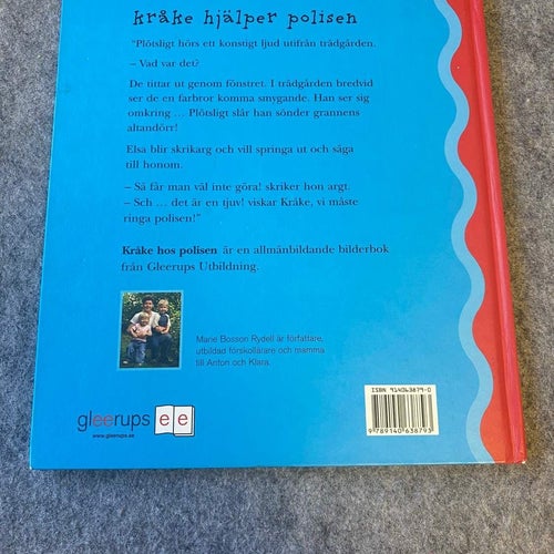 Marie Bosson / Jessica Lindholm - Kråke hjälper polisen