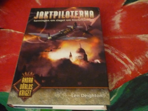 BOK, JAKTPILOTERNA, LEN DEIGHTON