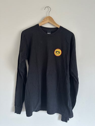ONLY NY svart t-shirt, storlek M