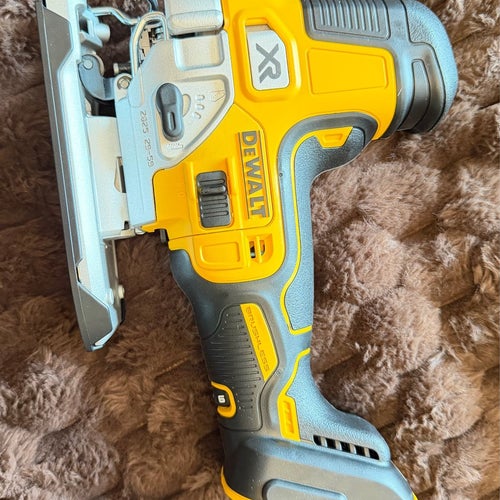 DeWalt DCS335 Sticksåg