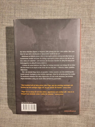 Friheten får vänta - John Pilger - 1997