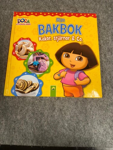 Dora Utforskaren - Min bakbok - Kakor, stjärnor & Co.