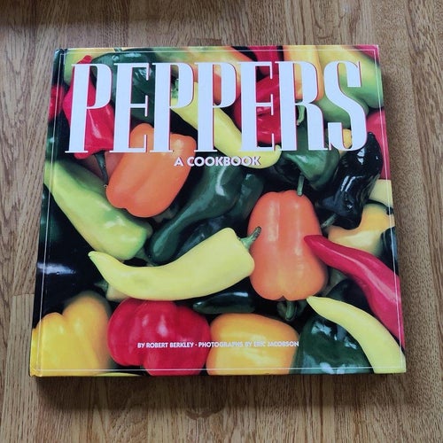 Peppers - A Cookbook (inb) stark mat kryddor pepperoni