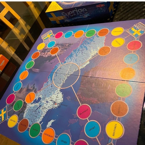 Sverige-frågespel av Tactic (12+)