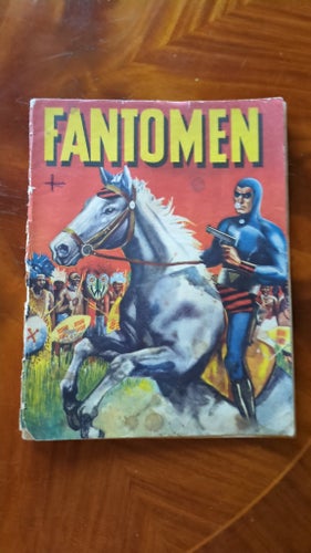 FANTOMEN, julalbum 195?, ser ut som en femtiotalare