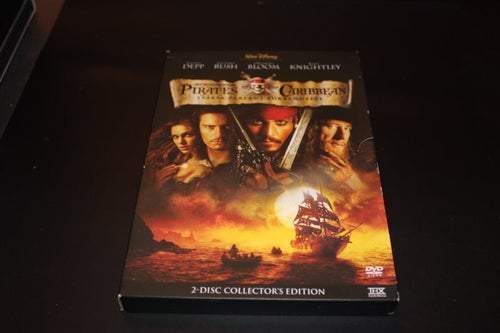 Dubbel-DVD: Pirates of the Caribbean - Svarta pärlans förbannelse (Johnny Depp)