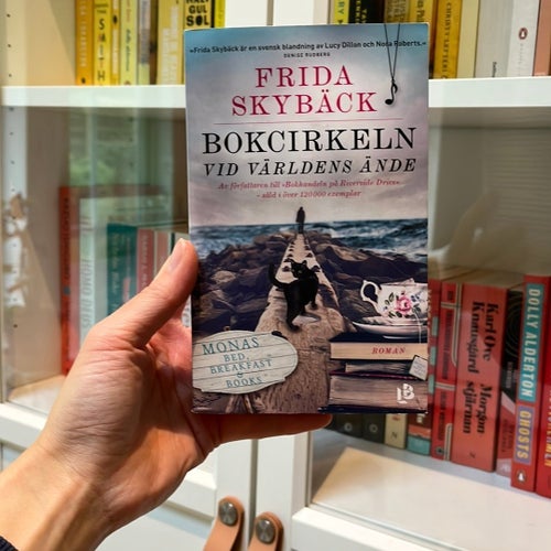 Bokcirkeln vid världens ände - Frida Skybäck