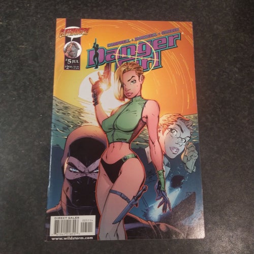 Parti av serietidningar: CyberRad #1, Universal Soldier #1, Danger Girl #5