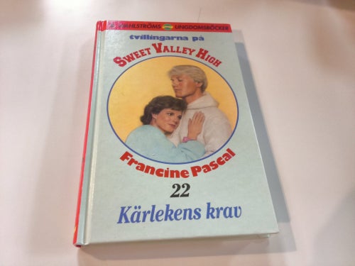 Tvillingarna på Sweet Valley High: Kärlekens krav av Francine Pascal, 1992
