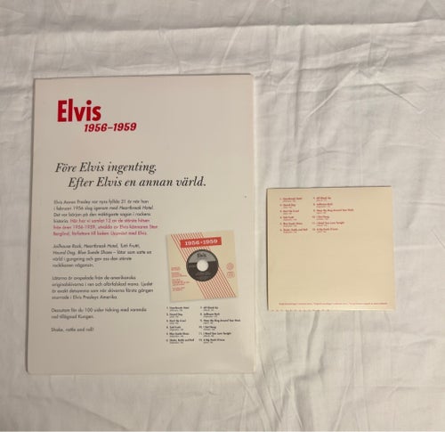 Samlar Tidning ( oläst) plus CD i pappmapp. CD utan repor.