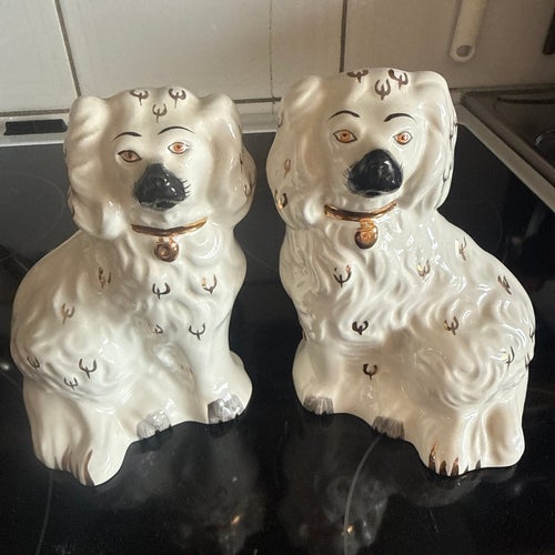 Beswick England Staffordshire Hundar