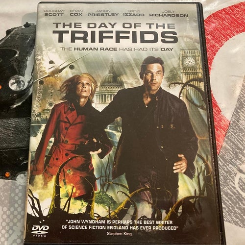 THE DAY OF THE TRAFFIDS (2009) SVENSK UTGÅVA I MKT FINT SKICK!