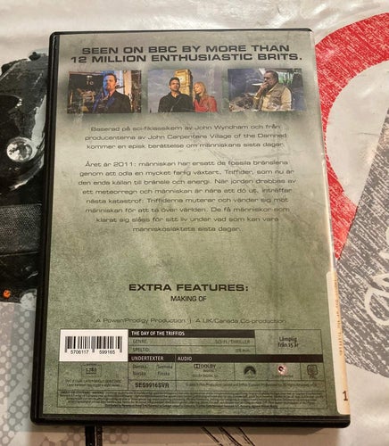 THE DAY OF THE TRAFFIDS (2009) SVENSK UTGÅVA I MKT FINT SKICK!
