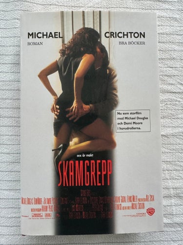 NYSKICK BOKEN "SKAMGREPP" av MICHAEL CRICHTON