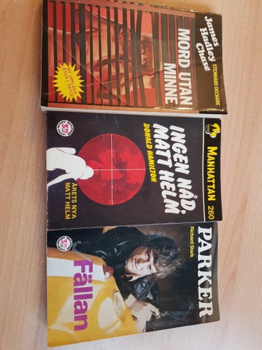 Mord Utan Minne av James Hadley Chase, Ingen Nåd, Matt Helm av Donald Hamilton,