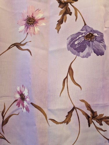 Lady G lila blommig blus, storlek 38/12