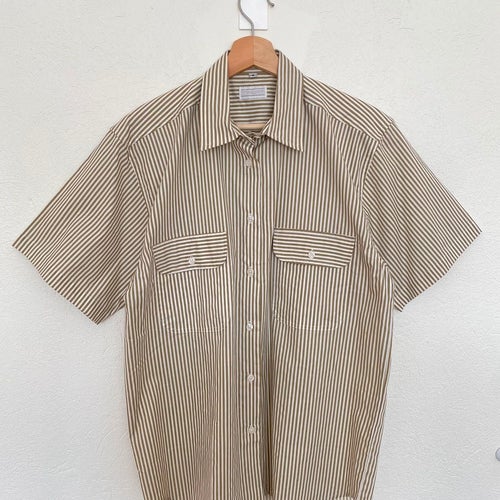 Vintage brun, vit kortärmad bomull skjorta, storlek S oversize