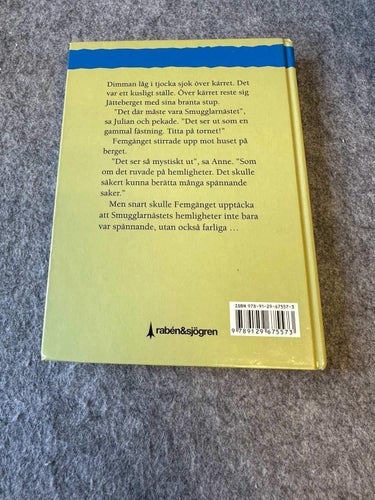 Enid Blyton - Fem på smugglarjakt