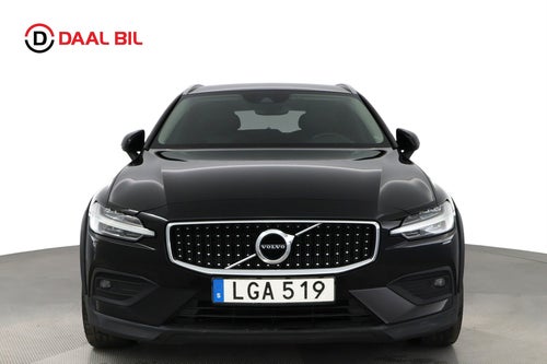Volvo V60 Cross Country 2.0 D4 D4204T14 AWD (140 kW)