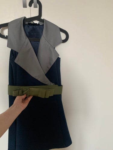 elegant kostymklänning aldrig använd