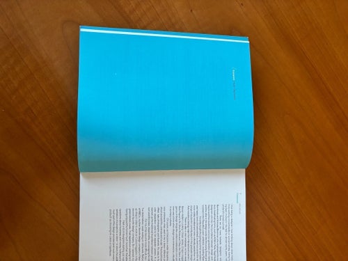 How to be a graphic designer, without losing your soul” av Adrian Shaughnessy