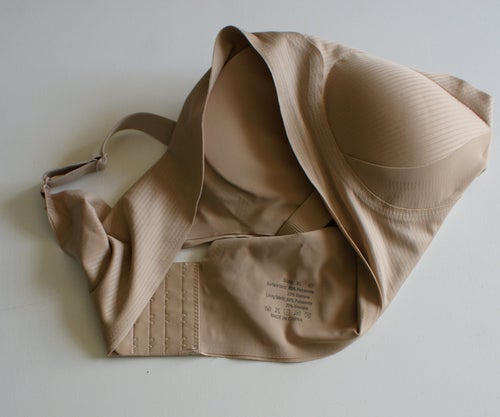 Beige behå, storlek L/XL Ny
