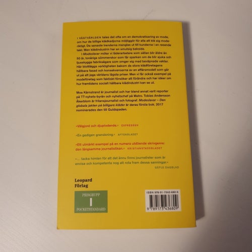 Modeslavar: Den globala jakten på billigare kläder av Moa Kärnstrand & Tobias...