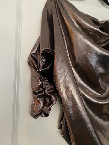 Ny guld blus från Zara, storlek M-L