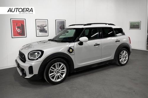 Mini Countryman Cooper SE ALL4 - Helläder/Pano/Backkamera/Headup/Harman