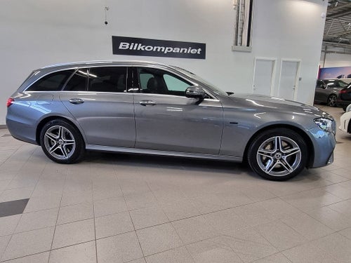 Mercedes-Benz E 300 T de 4MATIC 9G-Tronic AMG Line Euro 6